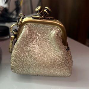 Little hobo run go frame pouch